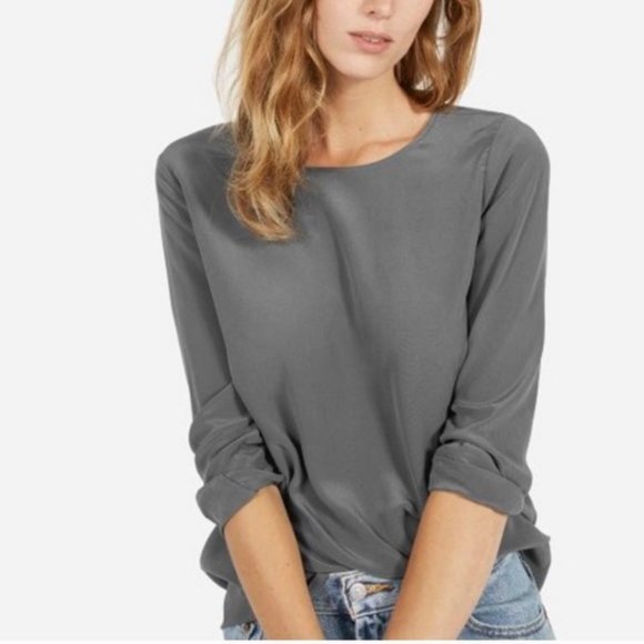 Everlane Tops - Women Everlane 100% silk long blouse , size XS